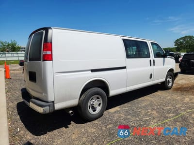 Trzecie zdjęcie samochodu z tyłu: 2025 CHEVROLET EXPRESS VIN:1GCZGHF78S1266806 - miniatura