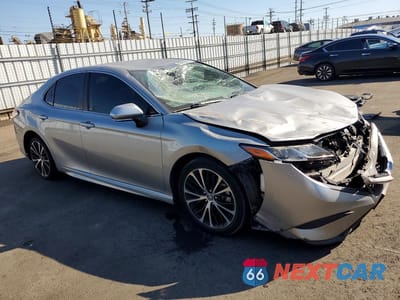 Czwarte zdjęcie samochodu z boku: 2020 TOYOTA CAMRY SE VIN:4T1M11AKXLU926077 - miniatura
