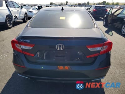 Zdjęcie 6 z 12 samochodu: 2018 HONDA ACCORD EXL VIN:1HGCV1F5XJA057343 - miniatura