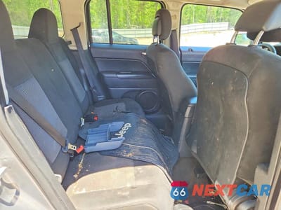 Zdjęcie 10 z 12 samochodu: 2016 JEEP PATRIOT SPORT VIN:1C4NJPBA7GD633762 - miniatura