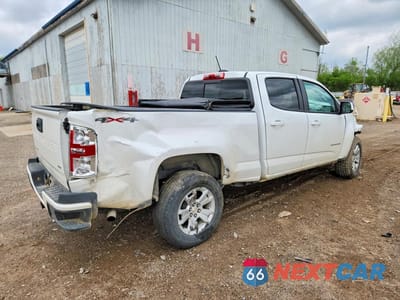 Trzecie zdjęcie samochodu z tyłu: 2022 CHEVROLET COLORADO LT VIN:1GCGTCENXN1143714 - miniatura