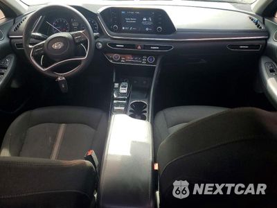 Zdjęcie 8 z 12 samochodu: 2021 HYUNDAI SONATA SEL VIN:5NPEL4JA4MH107430 - miniatura