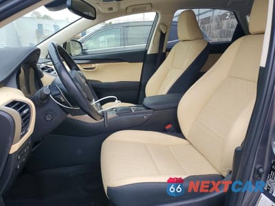 Zdjęcie 7 z 13 samochodu: 2020 LEXUS NX 300 VIN:JTJGARDZ4L2225407 - miniatura