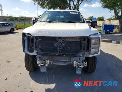 Piąte zdjęcie samochodu w środku: 2024 FORD F250 SUPER DUTY VIN:1FT8W2BT6REE06000 - miniatura
