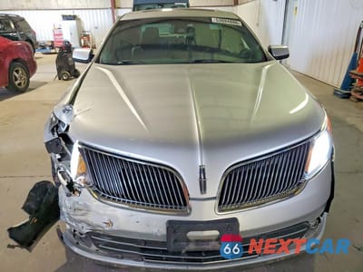 Piąte zdjęcie samochodu w środku: 2014 LINCOLN MKS VIN:1LNHL9EK4EG600295 - miniatura
