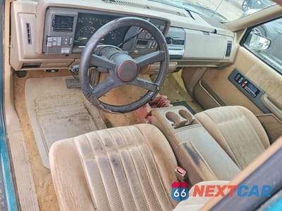 Zdjęcie 9 z 14 samochodu: 1993 GMC SIERRA C1500 VIN:2GTEC19K7P1555677 - miniatura