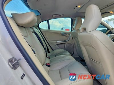 Zdjęcie 10 z 13 samochodu: 2015 VOLVO S60 PREMIER VIN:YV140MFK0F2355470 - miniatura