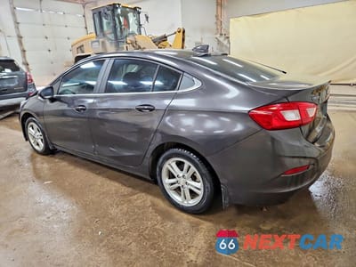 Drugie zdjęcie samochodu z przodu: 2017 CHEVROLET CRUZE LT VIN:1G1BH5SE6H7266707 - miniatura