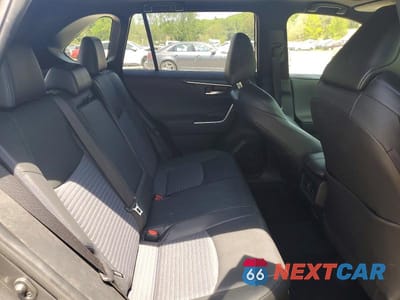 Zdjęcie 11 z 13 samochodu: 2020 TOYOTA RAV4 XSE VIN:JTMEWRFV7LD546142 - miniatura