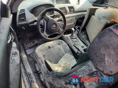 Zdjęcie 8 z 12 samochodu: 2013 BMW 128 I VIN:WBAUP9C58DVS95279 - miniatura