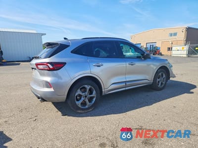 Trzecie zdjęcie samochodu z tyłu: 2023 FORD ESCAPE ST LINE VIN:1FMCU9MN1PUA46401 - miniatura