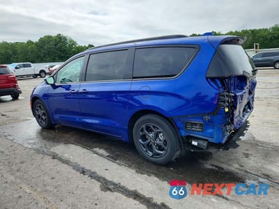 Drugie zdjęcie samochodu z przodu: 2021 CHRYSLER PACIFICA HYBRID LIMITED VIN:2C4RC1S72MR590583 - miniatura