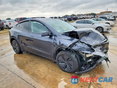 Czwarte zdjęcie samochodu z boku: 2026 TESLA MODEL Y VIN:7SAYGDED7TA461039 - miniatura