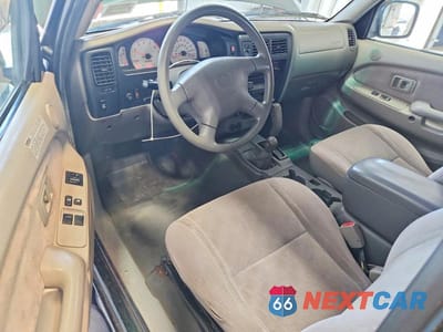 Zdjęcie 8 z 12 samochodu: 2003 TOYOTA TACOMA XTRACAB VIN:5TEWN72N93Z238544 - miniatura