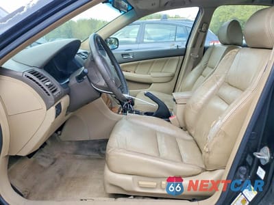 Zdjęcie 7 z 12 samochodu: 2004 HONDA ACCORD EX VIN:1HGCM66514A017141 - miniatura