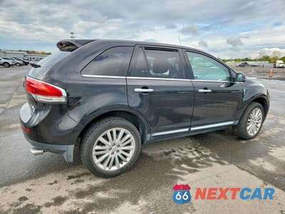 Trzecie zdjęcie samochodu z tyłu: 2013 LINCOLN MKX VIN:2LMDJ8JK9DBL20354 - miniatura