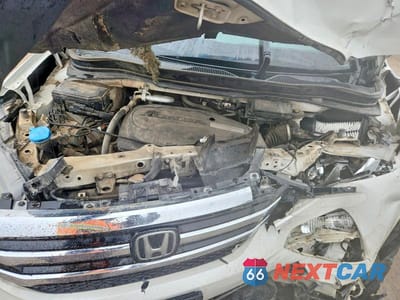 Zdjęcie 11 z 12 samochodu: 2018 HONDA PILOT TOURING VIN:5FNYF5H93JB007707 - miniatura