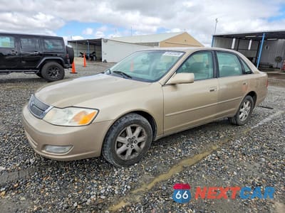 2000 TOYOTA AVALON XLS 4T1BF28B3YU111957 - główne zdjęcie licytacji z USA - miniatura