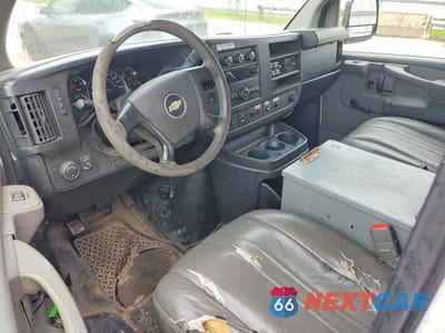 Zdjęcie 8 z 13 samochodu: 2013 CHEVROLET EXPRESS G2500 VIN:1GCWGFCA4D1903104 - miniatura
