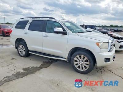 Czwarte zdjęcie samochodu z boku: 2013 TOYOTA SEQUOIA PLATINUM VIN:5TDYY5G1XDS049622 - miniatura