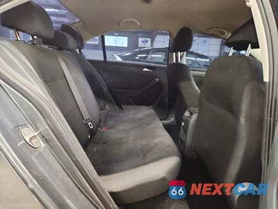 Zdjęcie 10 z 12 samochodu: 2016 VOLKSWAGEN JETTA S VIN:3VW267AJ2GM383693 - miniatura