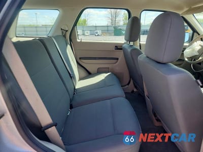 Zdjęcie 11 z 13 samochodu: 2011 FORD ESCAPE XLS VIN:1FMCU0C72BKC40440 - miniatura