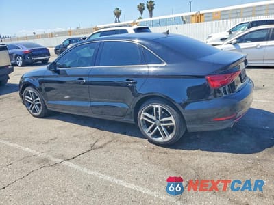 Drugie zdjęcie samochodu z przodu: 2018 AUDI A3 PREMIUM VIN:WAUAUGFFXJ1014526 - miniatura