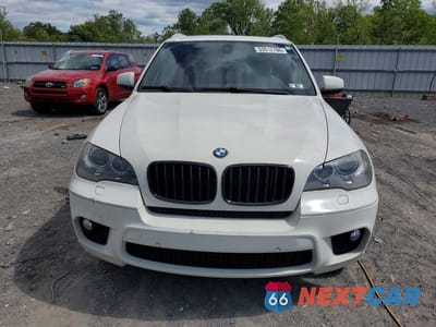 Piąte zdjęcie samochodu w środku: 2013 BMW X5 XDRIVE35I VIN:5UXZV4C53D0E03002 - miniatura