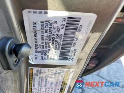 Zdjęcie 12 z 12 samochodu: 2005 TOYOTA COROLLA S VIN:1NXBR32E25Z460507 - miniatura