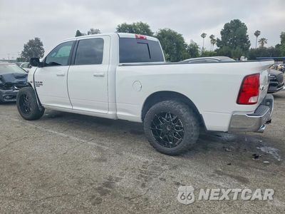 Drugie zdjęcie samochodu z przodu: 2019 RAM 1500 CLASSIC SLT VIN:1C6RR6TT7KS657754 - miniatura