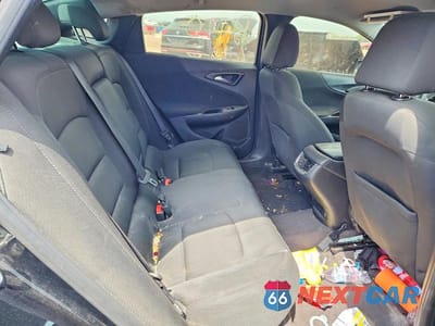 Zdjęcie 10 z 12 samochodu: 2017 CHEVROLET MALIBU LT VIN:1G1ZE5ST7HF117234 - miniatura