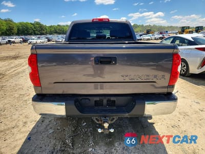 Zdjęcie 6 z 12 samochodu: 2016 TOYOTA TUNDRA SR5 VIN:5TFDY5F19GX516799 - miniatura