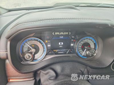 Zdjęcie 9 z 12 samochodu: 2019 RAM 1500 LIMITED VIN:1C6RREHT6KN860412 - miniatura