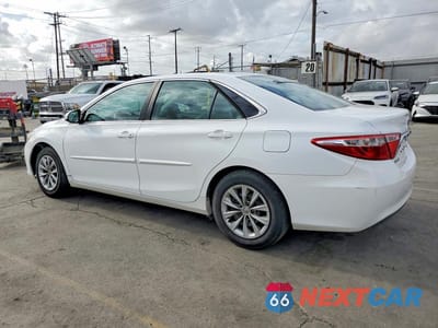 Drugie zdjęcie samochodu z przodu: 2015 TOYOTA CAMRY LE VIN:4T1BF1FKXFU104952 - miniatura