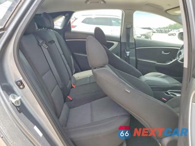 Zdjęcie 10 z 12 samochodu: 2016 HYUNDAI ELANTRA GT BASE VIN:KMHD35LH5GU323434 - miniatura