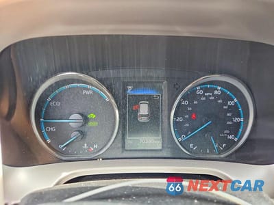 Zdjęcie 9 z 14 samochodu: 2018 TOYOTA RAV4 HYBRID LE VIN:JTMRJREV0JD178319 - miniatura