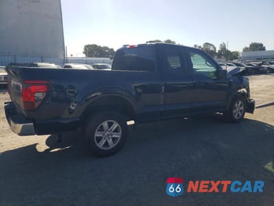 Trzecie zdjęcie samochodu z tyłu: 2025 FORD F150 XL VIN:1FTEX1K88SKE35608 - miniatura