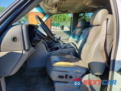 Zdjęcie 7 z 13 samochodu: 2004 CHEVROLET SUBURBAN K1500 VIN:1GNFK16T54J106978 - miniatura