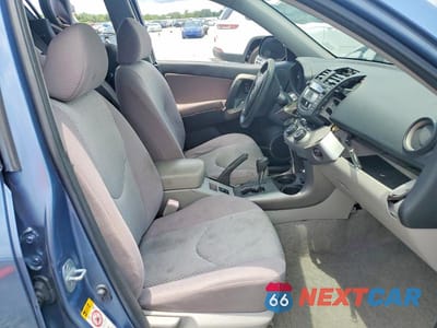 Zdjęcie 7 z 12 samochodu: 2007 TOYOTA RAV4 BASE VIN:JTMZK35V875014331 - miniatura