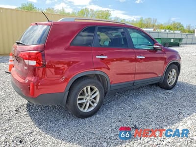 Trzecie zdjęcie samochodu z tyłu: 2015 KIA SORENTO LX VIN:5XYKTDA67FG615299 - miniatura