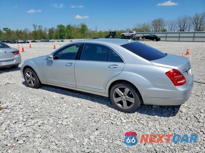 Drugie zdjęcie samochodu z przodu: 2011 MERCEDES-BENZ S 550 4MATIC VIN:WDDNG8GB8BA362149 - miniatura
