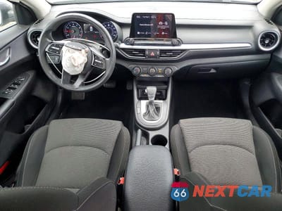 Zdjęcie 8 z 12 samochodu: 2022 KIA FORTE FE VIN:3KPF24AD3NE426017 - miniatura