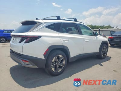 Trzecie zdjęcie samochodu z tyłu: 2026 HYUNDAI TUCSON SEL CONVENIENCE VIN:5NMJC3DE9TH652087 - miniatura