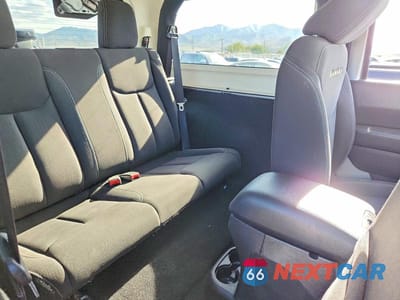 Zdjęcie 10 z 12 samochodu: 2015 JEEP WRANGLER SAHARA VIN:1C4AJWBG5FL703034 - miniatura