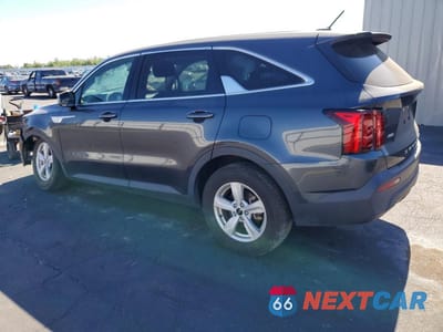Drugie zdjęcie samochodu z przodu: 2022 KIA SORENTO LX VIN:5XYRGDLC0NG080806 - miniatura