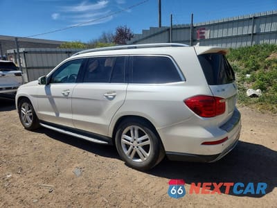 Drugie zdjęcie samochodu z przodu: 2013 MERCEDES-BENZ GL 450 4MATIC VIN:4JGDF7CE2DA262923 - miniatura