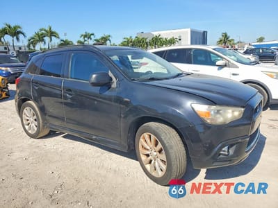Czwarte zdjęcie samochodu z boku: 2011 MITSUBISHI OUTLANDER SPORT SE VIN:JA4AP4AUXBZ015395 - miniatura