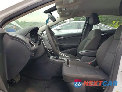 Zdjęcie 7 z 12 samochodu: 2018 CHEVROLET CRUZE LS VIN:1G1BC5SM0J7198285 - miniatura