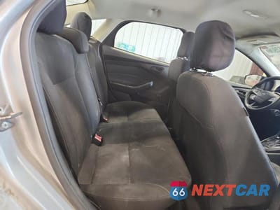 Zdjęcie 10 z 12 samochodu: 2017 FORD FOCUS S VIN:1FADP3E20HL220991 - miniatura