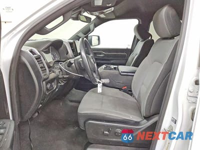 Zdjęcie 7 z 13 samochodu: 2024 RAM 1500 BIG HORN VIN:1C6RREBG0RN140271 - miniatura